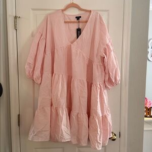 Boohoo Blush V-Neck Dress